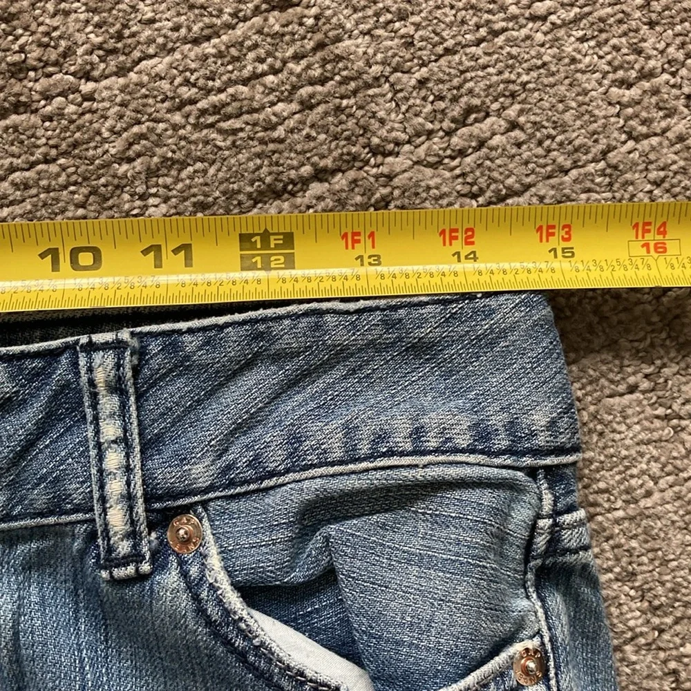 GAP Factory Curvy Low Rise Capris - Picture 11 of 12